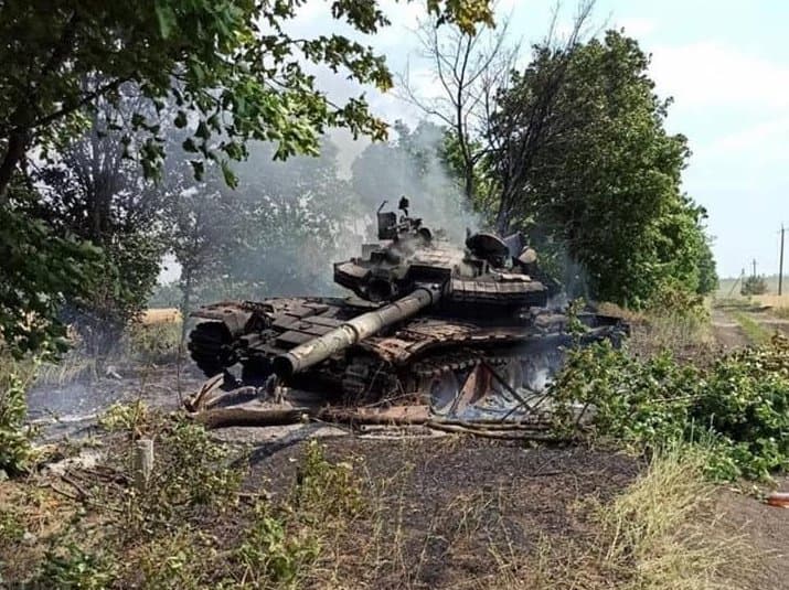 რუსეთმა ერთ დღეში უკრაინაში კიდევ 250 ჯარისკაცი და 35 ტანკი დაკარგა – ახალი მონაცემები
