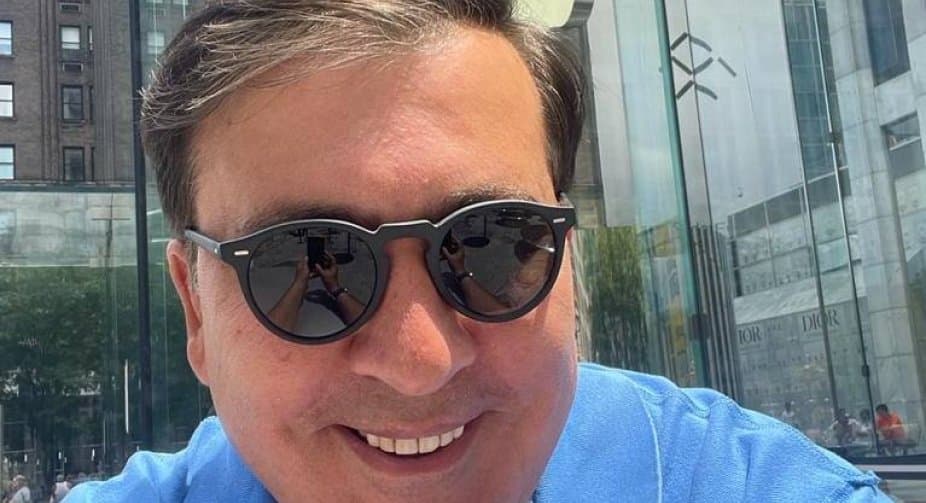 მიხეილ სააკაშვილი – რა საცოდავები და დაშინებულები არიან, მართლა სრული ფარჩაკები უნდა ვიყოთ, რომ ესენი ვერ გავყაროთ