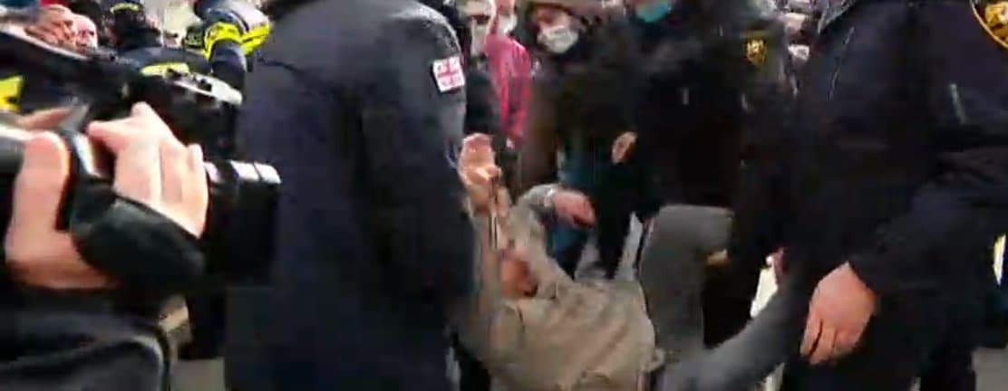 Frontnews image description