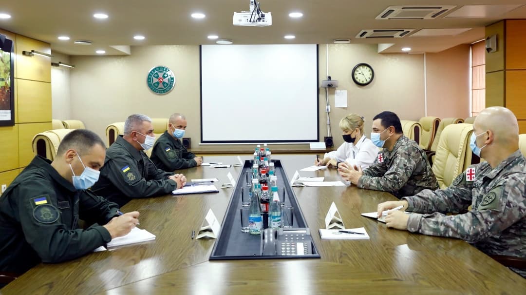 საქართველოს თავდაცვის ძალების მეთაური უკრაინის შსს ეროვნული გვარდიის მეთაურს შეხვდა