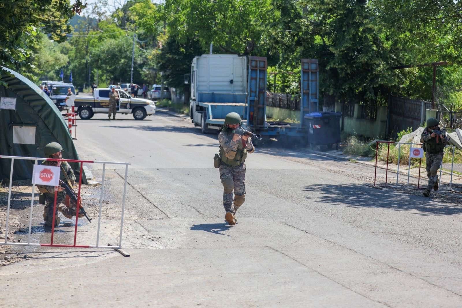 Frontnews image description