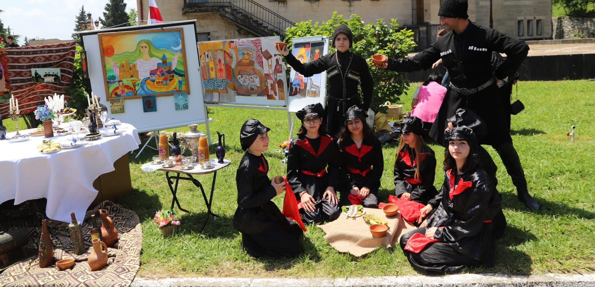 Frontnews image description