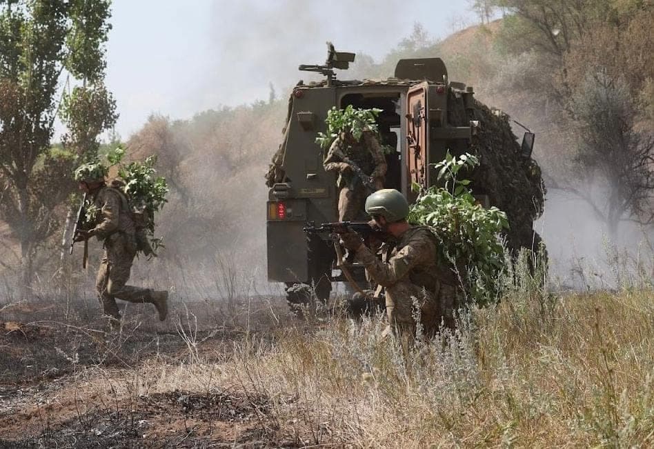 თვითმფრინავი, დრონები, საარტილერიო სისტემები, 1000-მდე ოკუპანტი ერთ დღეში – რუსეთის ახალი დანაკარგები უკრაინაში