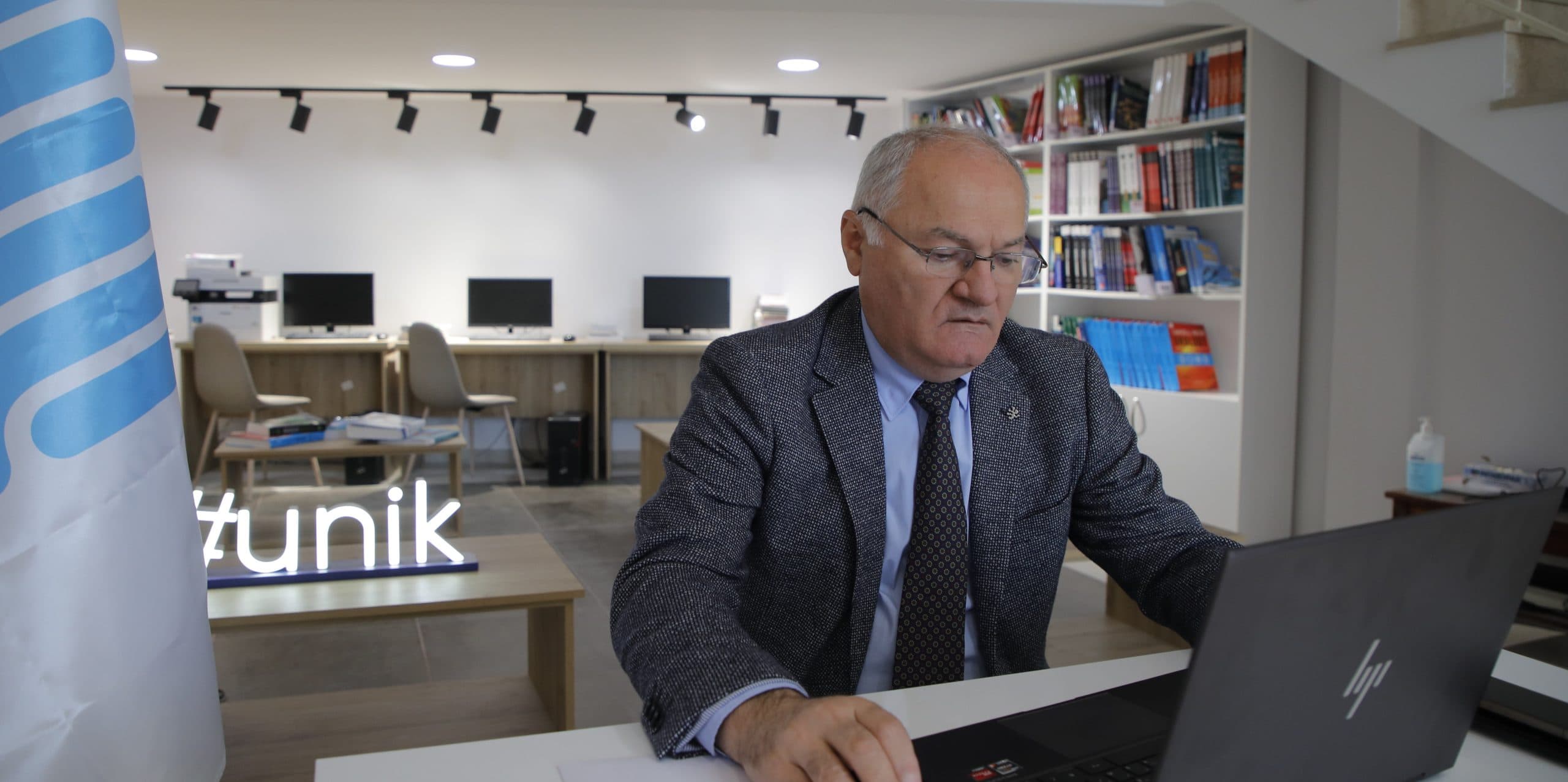 Frontnews image description