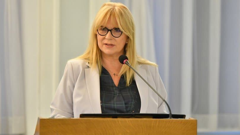 მალგოჟეტა გოშევსკა – არ შეიძლება ხალხის და ქვეყნის დასჯა ერთი ოლიგარქის თავგასულობის, სიძულვილის და პრორუსული განწყობების გამო