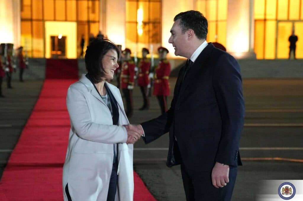 თბილისის საერთაშორისო აეროპორტში ანალენა ბერბოკის გაცილების ოფიციალური ცერემონია გაიმართა