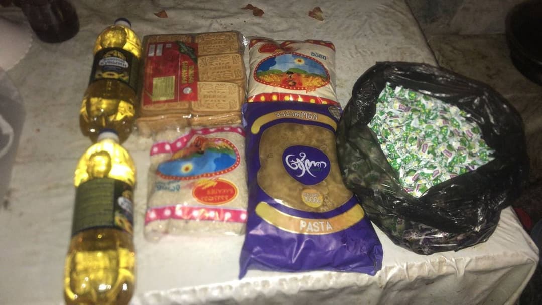 ხატია დეკანოიძე – ამანათებს ურიგებენ და არჩევნებზე “ქართული ოცნების” შემოხაზვას თხოვენ