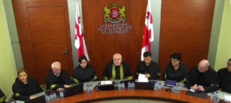 საკონსტიტუციო სასამართლოში პრეზიდენტის იმპიჩმენტის პროცედურასთან დაკავშირებული განხილვა დასრულდა