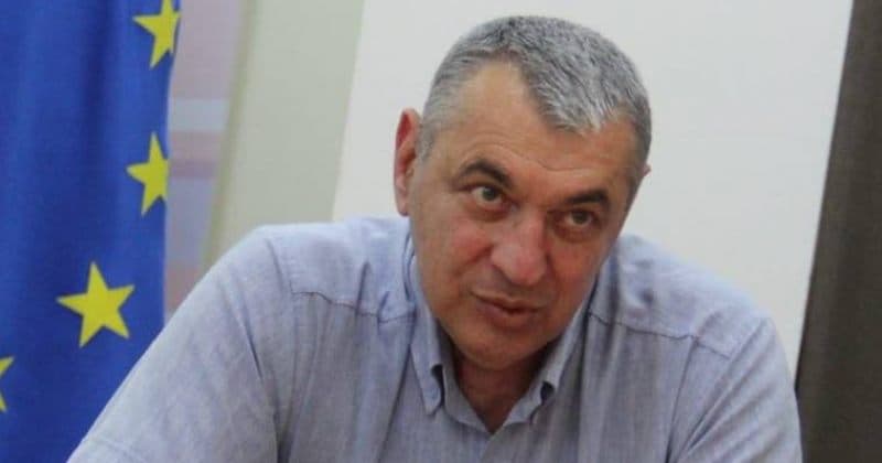 Frontnews image description