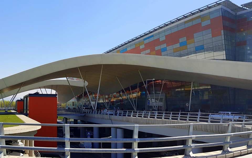 ერევნის აეროპორტიდან რუსი მესაზღვრეების სრული გაყვანა პირველი აგვისტოსთვის იგეგმება