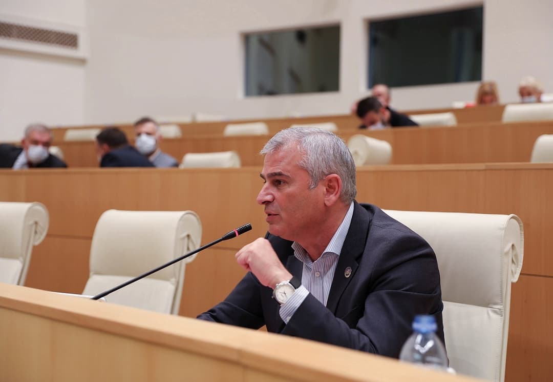 ირაკლი ქადაგიშვილი – სააკაშვილი არის ის ავანტიურისტი, რომელსაც ყველა მართავს საქართველოს წინააღმდეგ