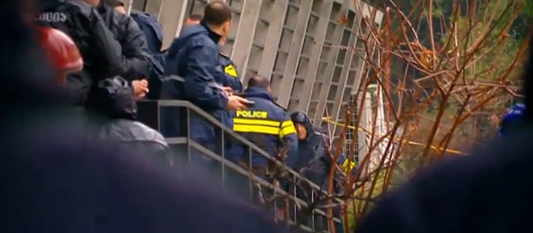 Frontnews image description