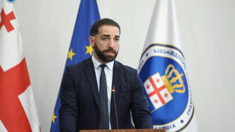 ირაკლი შოთაძე – ძალიან სამწუხაროა, რომ ადამიანის ჯანმრთელობის მდგომარეობა შეიძლება სპეკულაციების საგანი გახდეს, თუმცა ეს არ მიკვირს