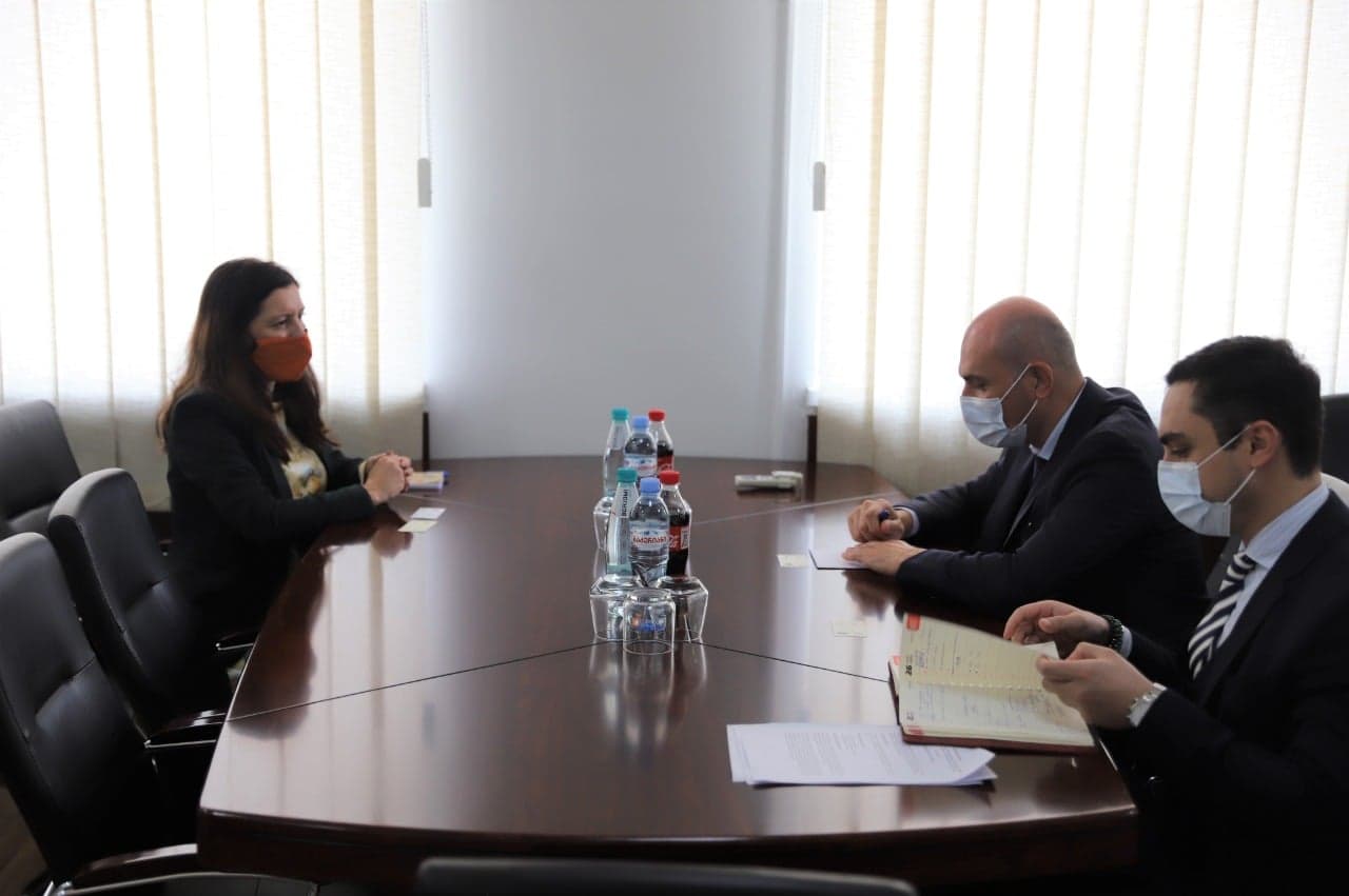 Frontnews image description