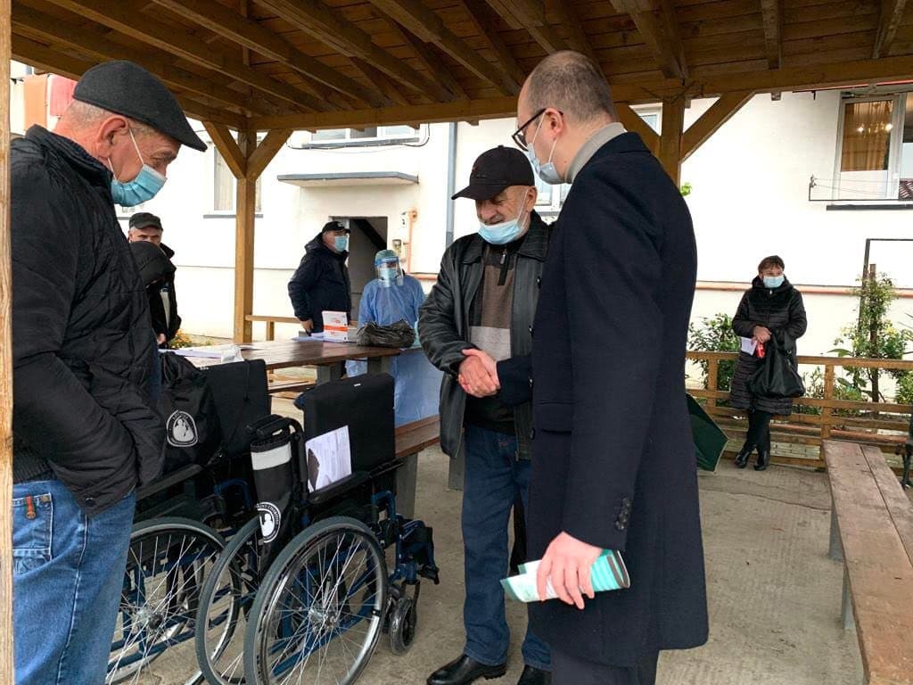 Frontnews image description