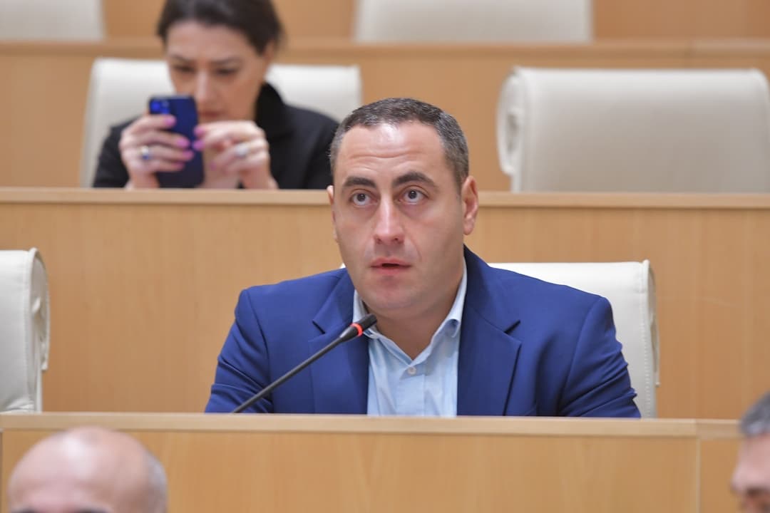 გიორგი ვაშაძე – უტოპიურია რეალური პრობლემისთვის გვერდის ავლის მცდელობა და ხელოვნურად შექმნილი თემების დღის წესრიგში დაყენება