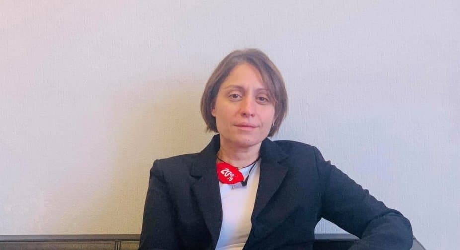 ელენე ხოშტარია – ვაჩერებ მედიკამენტოზურ მკურნალობას და სანამ არ გადაიყვანენ, არაფერს არ გადავისხამ