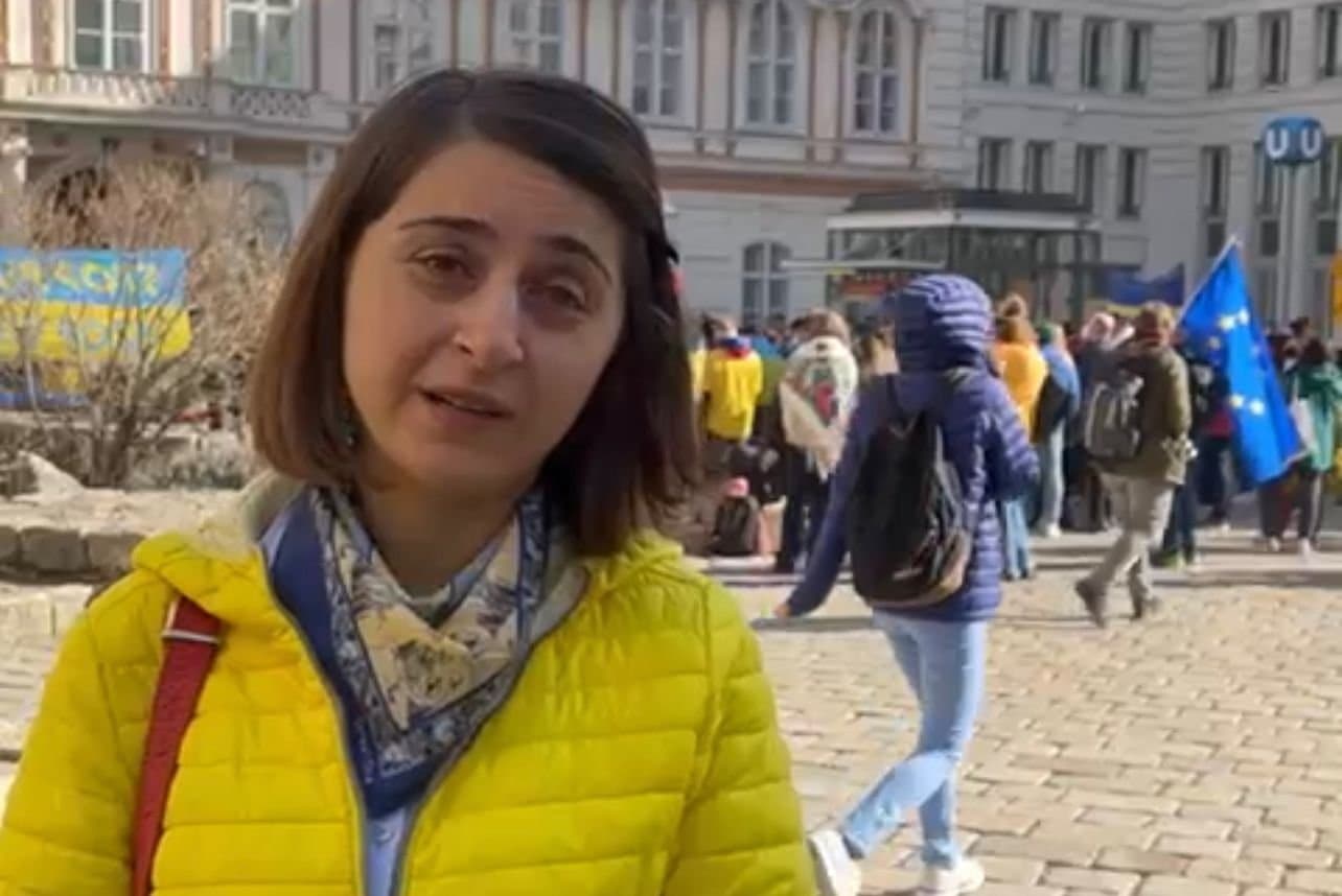 Frontnews image description