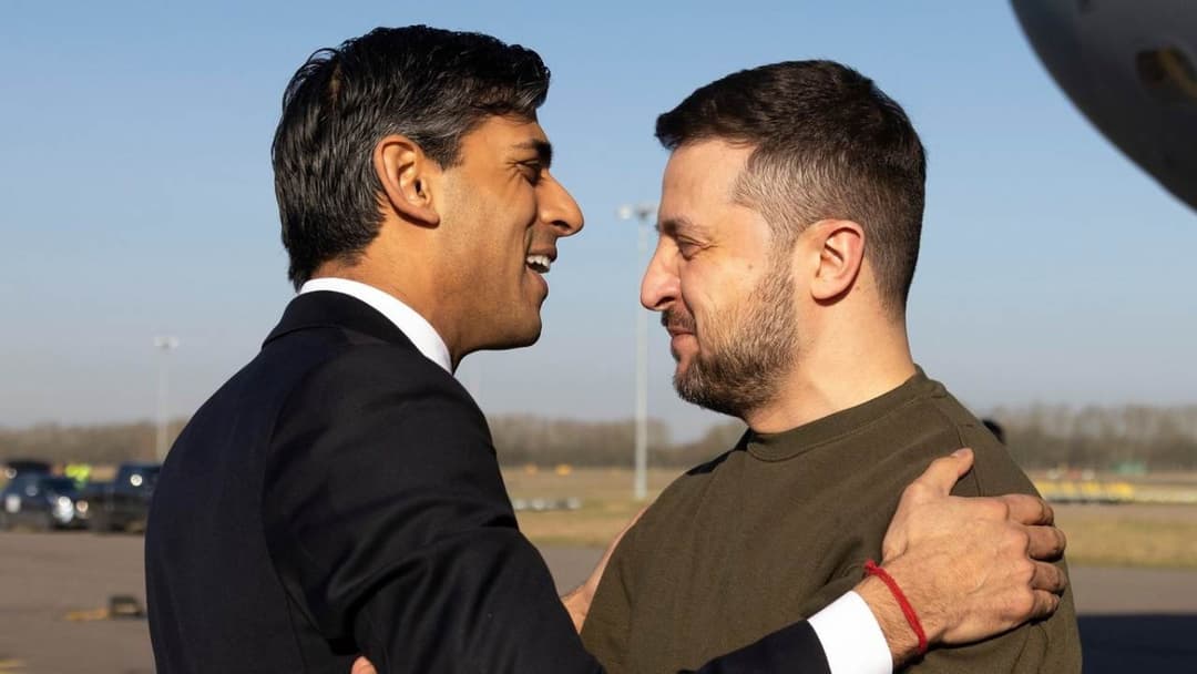 უკრაინის პრეზიდენტი ლონდონში ჩავიდა