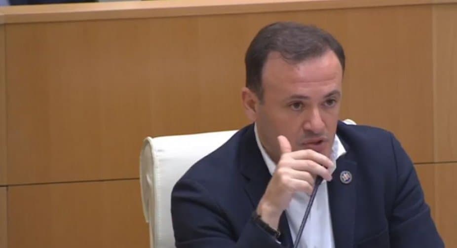 ირაკლი ზარქუა – არასამთავრობო სექტორში არის კლანი, მდიდარი ენჯეოების გაერთიანება და ვისაც დაადებენ ხელს ის უნდა აირჩიოს ერმაც და ბერმაც, არ გამოვა ასე