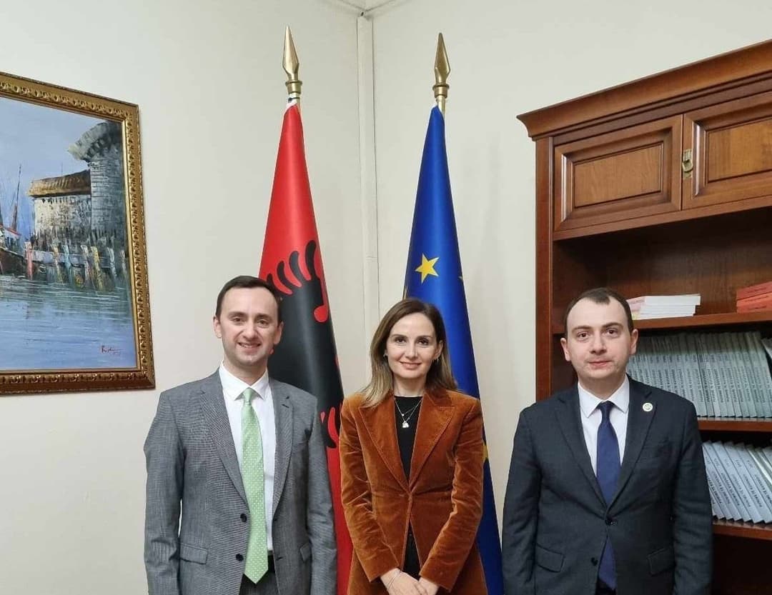 საქართველოს და ალბანეთის პარლამენტების ევროპასთან ინტეგრაციის კომიტეტების თავმჯდომარეებმა ორმხრივი ურთიერთობები და ევროკავშირში წევრობის პროცესები განიხილეს