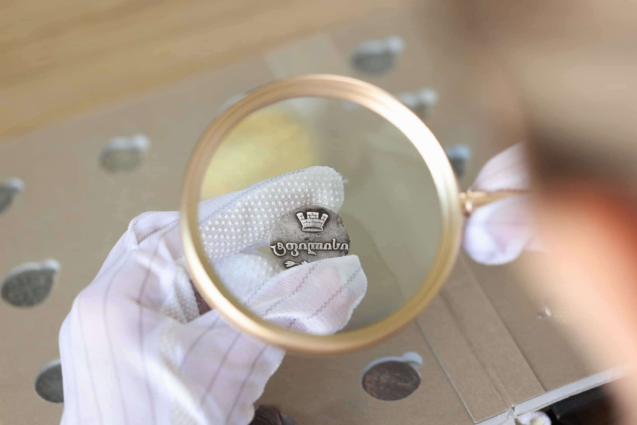 Frontnews image description