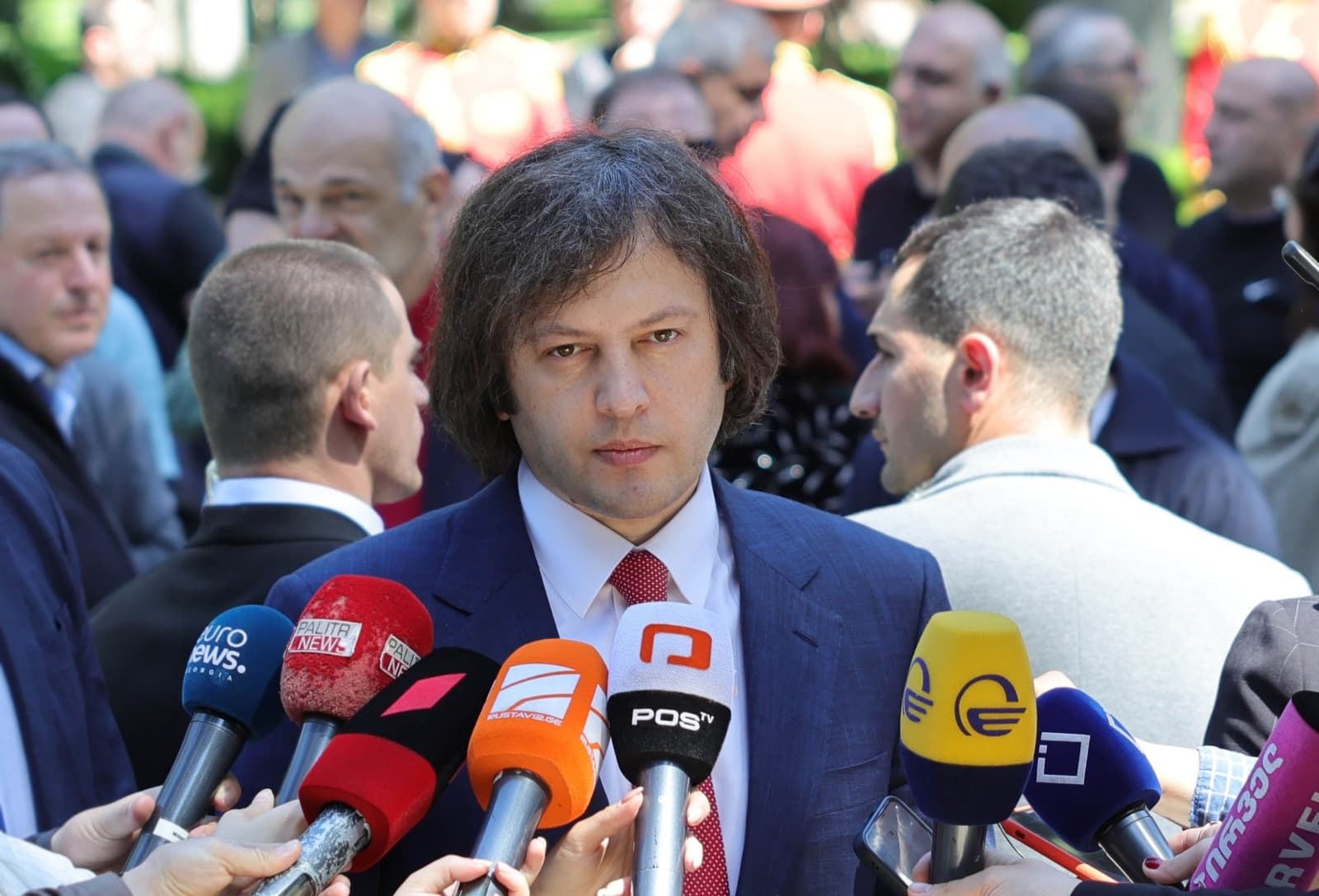 Frontnews image description