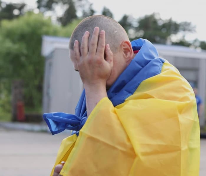 <p>Ukrainian Defense Minister Rustem Umerov has confirmed the return of another group of Ukrainian prisoners of war from Russian captivity, highlighting that among those brought home are severely wounded and seriously ill defenders of Ukraine, including soldiers under the age of 25.</p><p>“This exchange is the result of systematic diplomatic and coordinated efforts,” Umerov stated, underscoring the complexity and persistence required to secure the release of Ukrainian captives.</p><p>President Volodymyr Zelenskyy also addressed the development, announcing that another stage of prisoner exchanges had been completed. “Today, warriors of the Armed Forces, the National Guard, and the State Border Guard Service are returning home. Most of them had been in captivity since 2022. We are doing everything possible to find each person, to verify the information on every name. We must bring all our people home,” Zelenskyy wrote on social media, thanking everyone involved in the process.</p><p>As with previous exchanges, the exact location of the handover was not disclosed by Ukrainian authorities. On the Russian side, state news agency TASS, citing the Ministry of Defense, reported the return of another group of Russian military personnel from Ukrainian-controlled territory. According to the report, the exchanged Russian soldiers were transported to Belarus and from there transferred to clinics operated by Russia’s Defense Ministry.</p><p>The swap is part of an ongoing agreement between Kyiv and Moscow, initially reached during negotiations in Istanbul on June 2, which included arrangements for the exchange of both prisoners of war and the bodies of fallen soldiers.</p>
