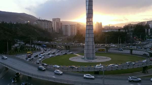 Frontnews image description