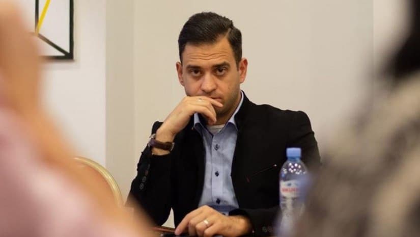 დავით ჩიხელიძე - ივანიშვილი უკვე იმყოფება არაფორმალური სანქციების ქვეშ და მათი ოფიციალურად დაწესება თუ არ დაწესება, რეალურად არაფერს ცვლის