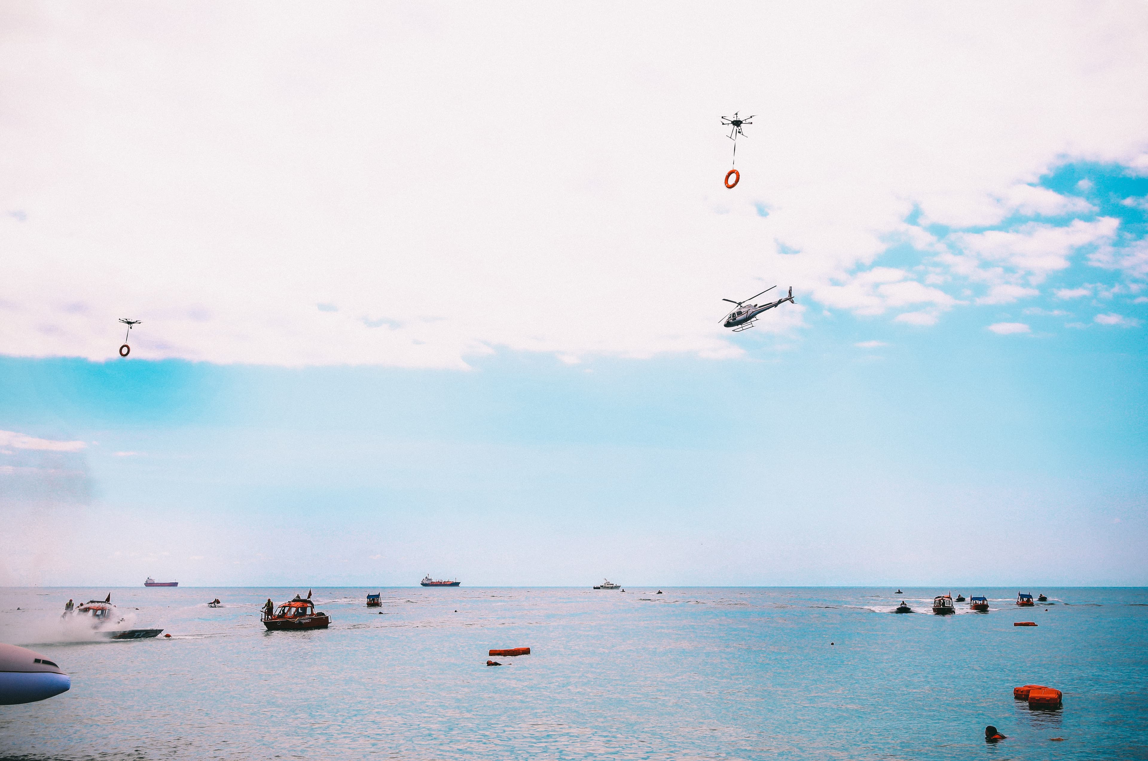 Authorities said the goal was to improve interagency cooperation, strengthen information-sharing procedures, and test readiness for aviation-related emergencies involving both water and land rescue operations