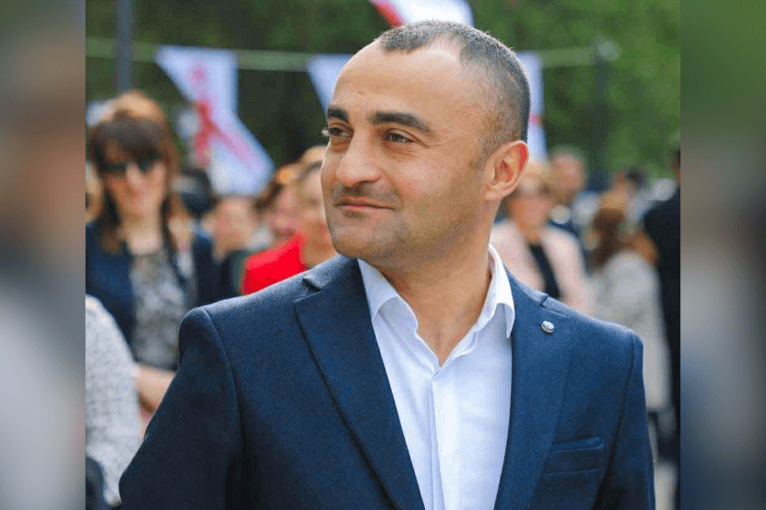 Frontnews image description