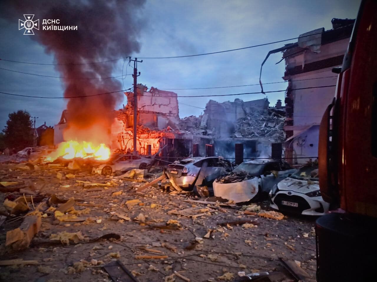 <p style="text-align: justify">On the night of September 28, Russia launched nearly 500 attack drones and more than 40 missiles, including Kinzhal hypersonic missiles, against Ukraine, President <strong>Volodymyr Zelenskyy</strong> said on Sunday.</p><p style="text-align: justify">“Russia’s massive assault on Ukraine lasted for more than 12 hours. Brutal strikes, deliberate and targeted terror against ordinary cities – nearly 500 drones and over 40 missiles, including Kinzhal missiles,” Zelenskyy stated.</p><p style="text-align: justify">He added the main targets of the attack were the Ukrainian capital city of Kyiv and the surrounding region, as well as Zaporizhzhia, Khmelnytskyi, Sumy, and Odesa oblasts.</p><p style="text-align: justify">“The strikes hit a bread factory, a tire manufacturing plant, private and apartment buildings, and civilian infrastructure. This treacherous attack took place practically at the end of the UN General Assembly week, and this is how Russia demonstrates its true position. Moscow seeks to prolong war and killings and deserves nothing but maximum pressure from the world. We will continue our counterstrikes to deprive Russia of revenues and force diplomacy,” the Ukrainian President said.</p><p style="text-align: justify">Russian forces attacked Kyiv, Kyiv region, Zaporizhzhia, Khmelnytskyi, Sumy, and Odesa oblasts overnight. In Kyiv, four people were killed, including a 12-year-old child, while 13 others were injured. Across Ukraine, at least 40 people were wounded, among them children.</p>