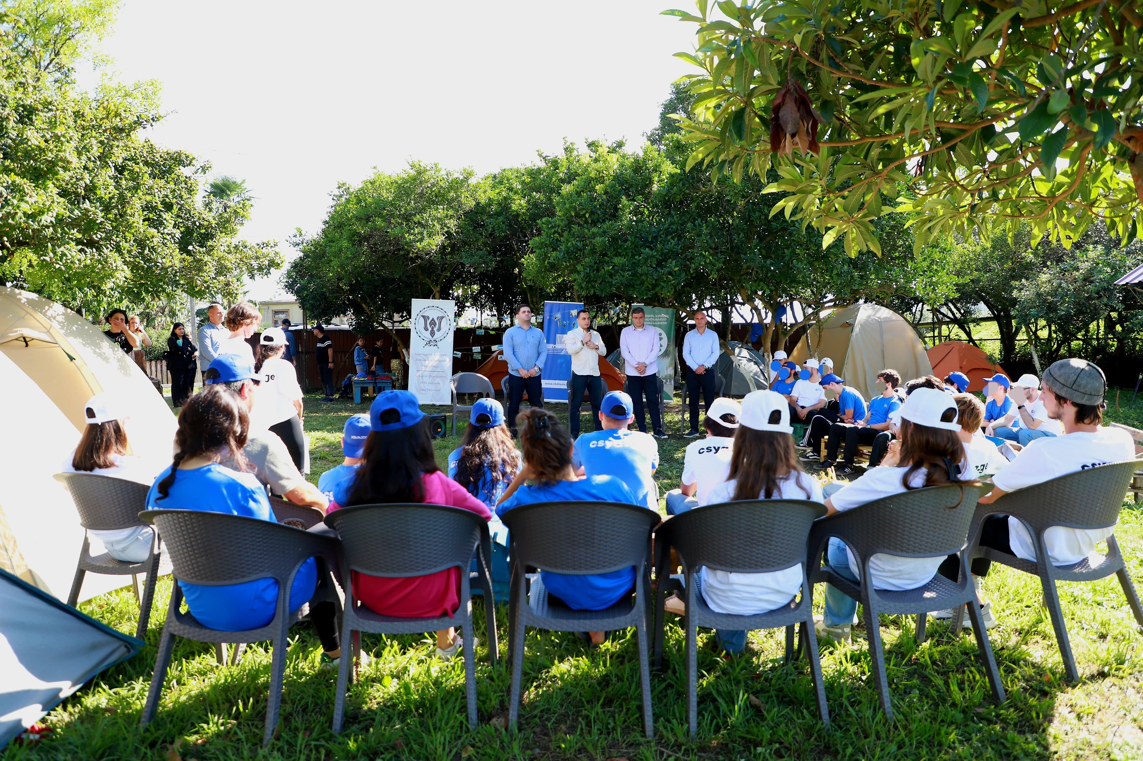 Frontnews image description