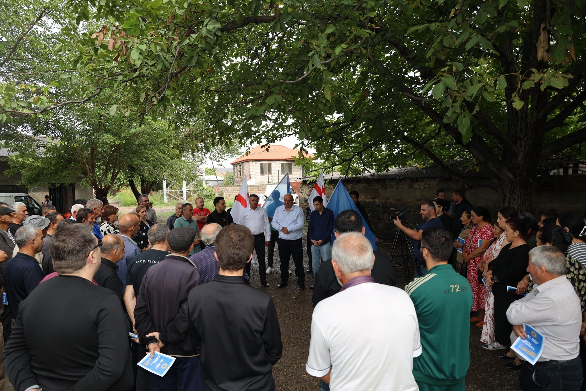 Frontnews image description