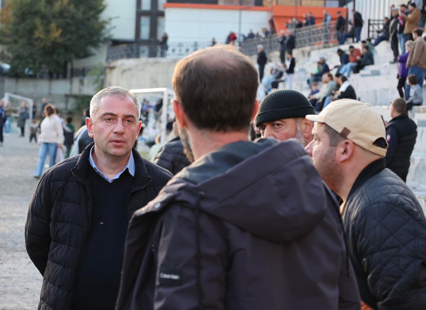 Frontnews image description