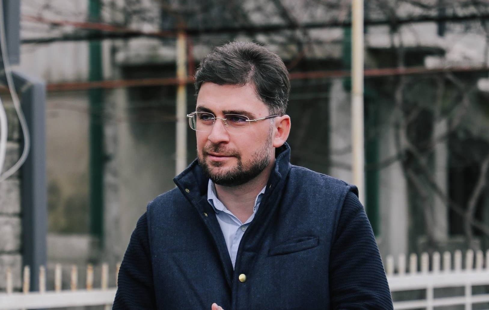 Frontnews image description