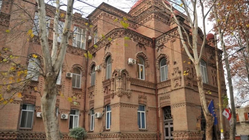 Frontnews image description