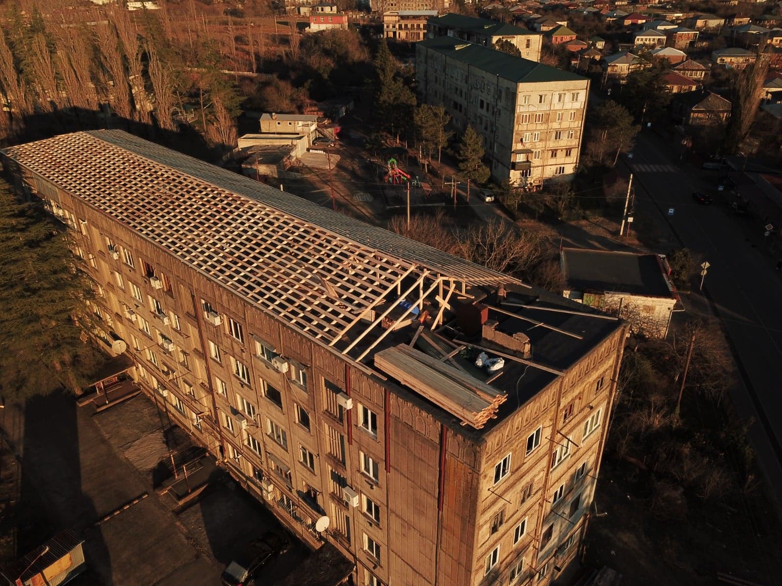 Frontnews image description