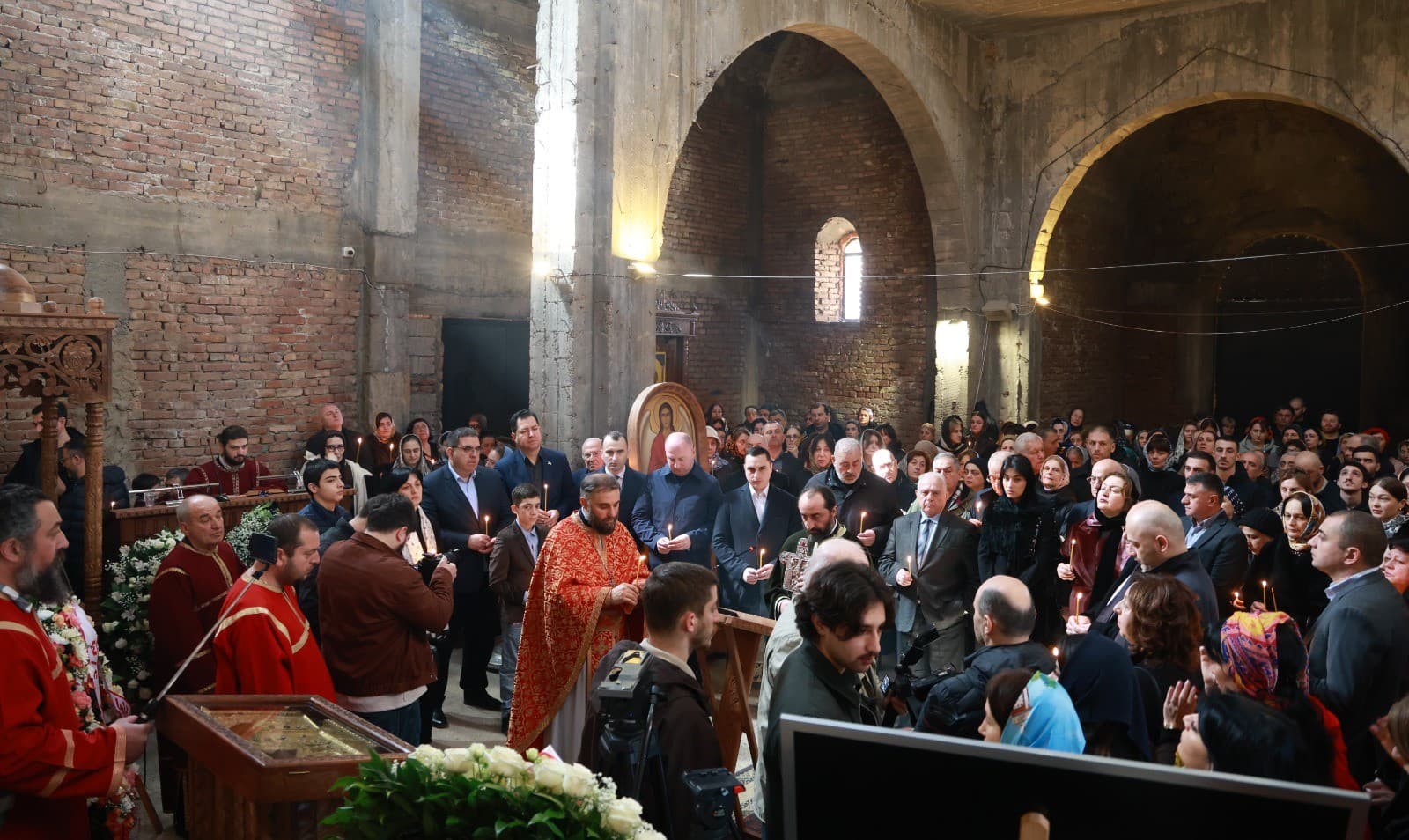 აფხაზეთიდან დევნილმა საზოგადოებამ სრულიად საქართველოს კათოლიკოს-პატრიარქის ხსოვნას პატივი მიაგო