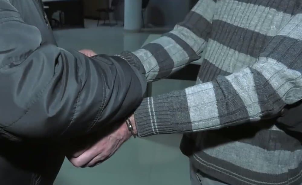 ქვემო ქართლის პოლიციამ ჯანმრთელობის განზრახ მძიმე დაზიანების ფაქტზე ერთი პირი დააკავა