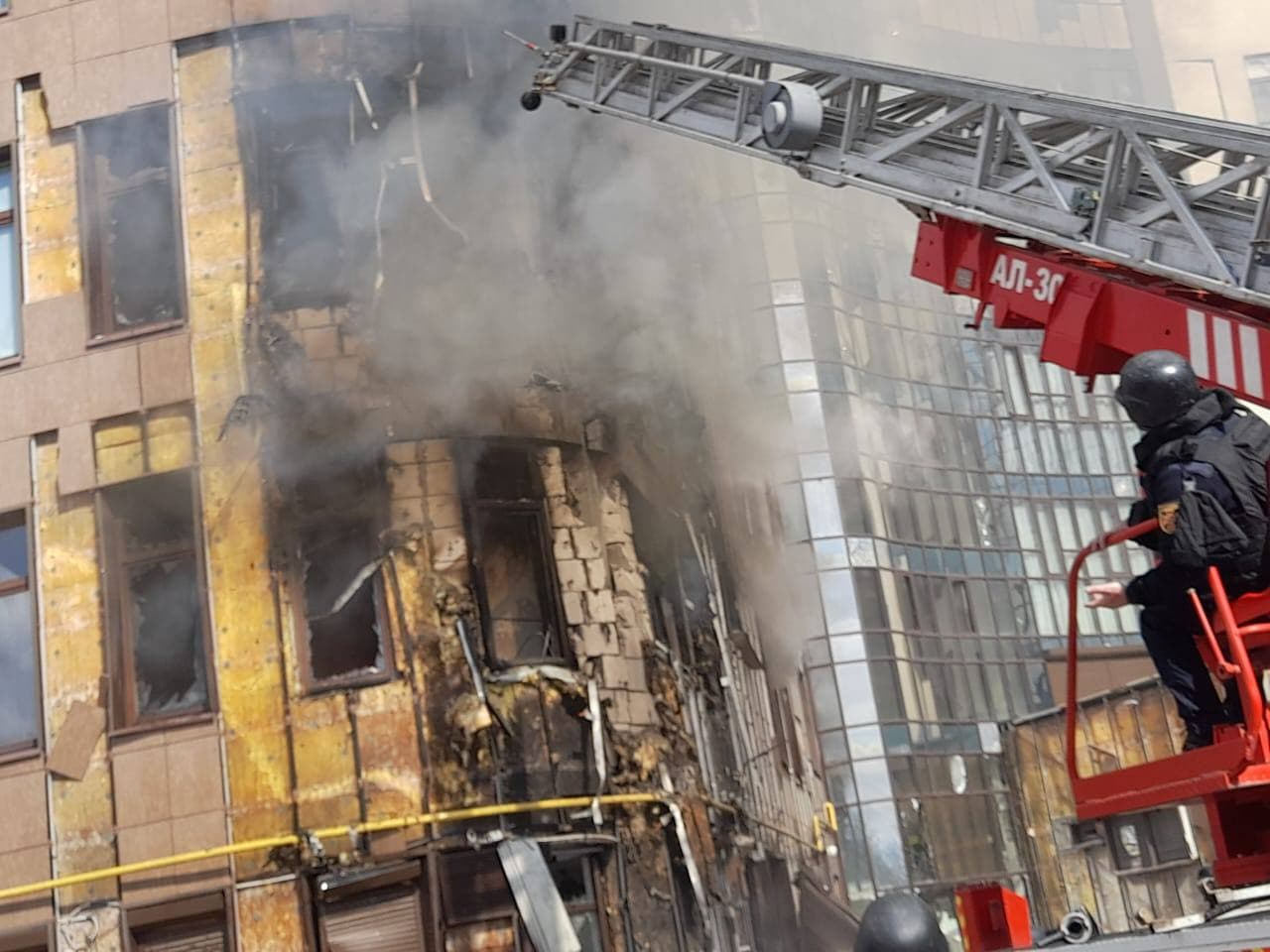 Frontnews image description