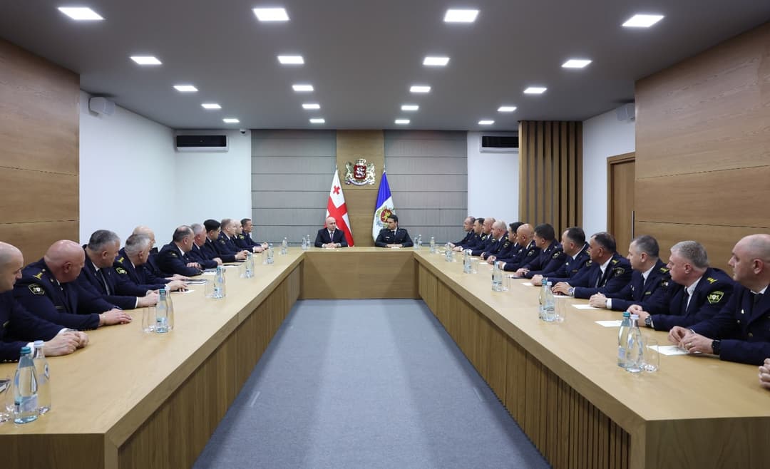 სულხან თამაზაშვილმა საპატრულო პოლიციის დეპარტამენტის ხელმძღვანელ პირებთან სამუშაო შეხვედრა გამართა