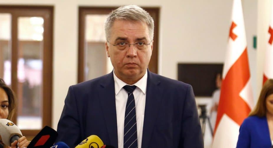 დავით სერგეენკო – შვიდი დიასახლისის ხელში, ბავშვი მშიერი რჩებაო, რაღაც ამ ვითარებასთან გვაქვს საქმე
