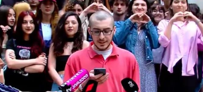 "გვინდა მივმართოთ ოპოზიციას, არ გაბედოთ თვითმმართველობის არჩევნებში მონაწილეობა, წინააღმდეგ შემთხვევაში, მიიღებთ პასუხს ჩვენგან"